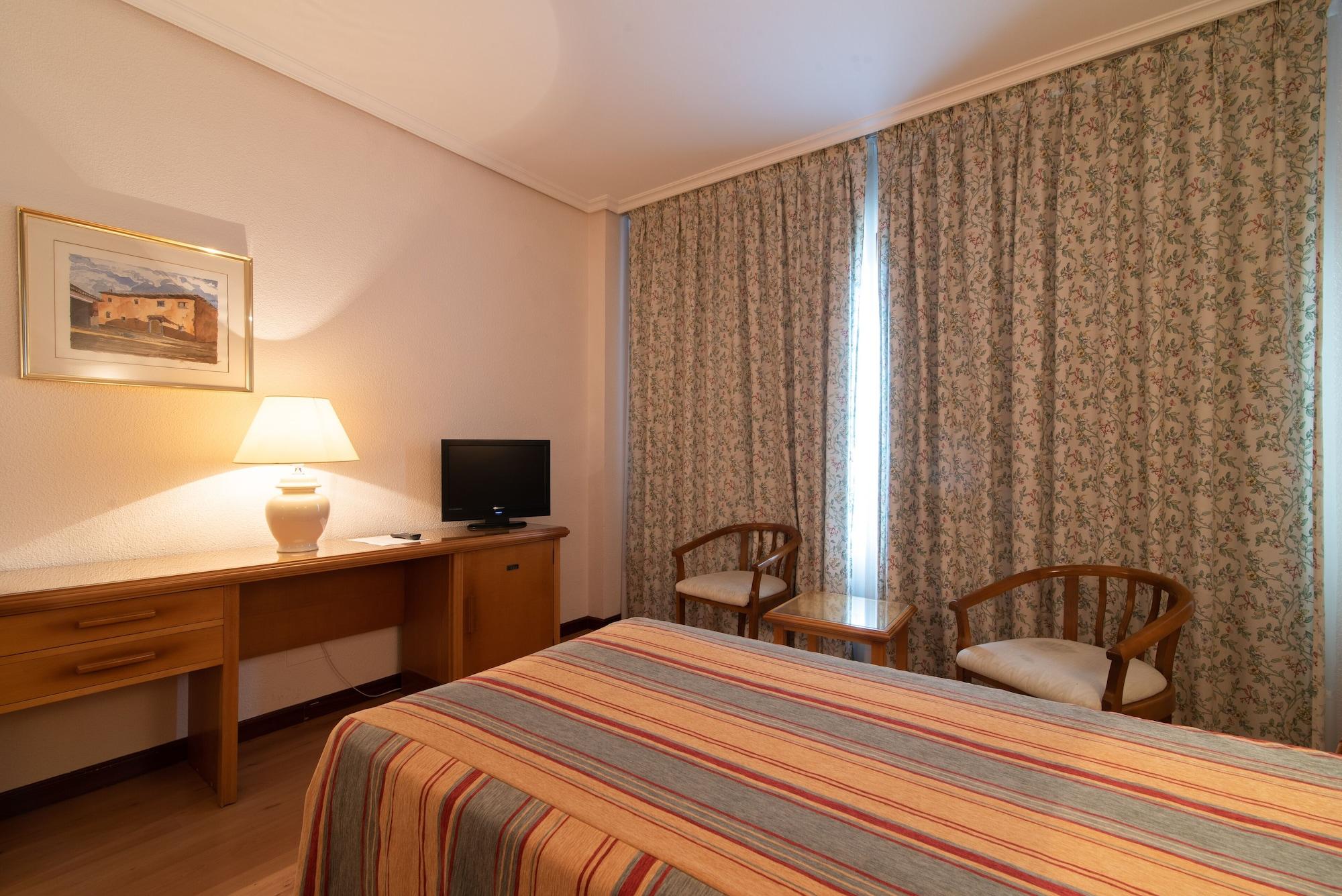 Hospedium Hotel Europa Centro Magaz De Pisuerga Zewnętrze zdjęcie